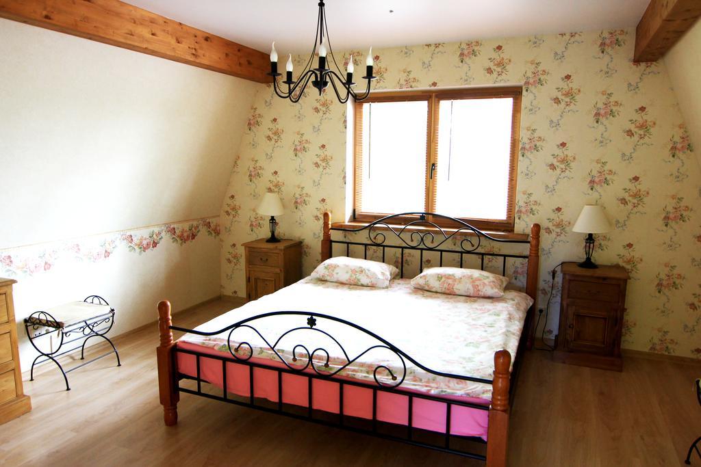 Gasthaus Pie Maijas Saulkrasti Zimmer foto